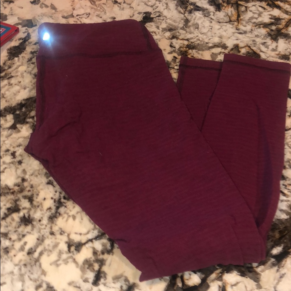 DO NOT BUY! On hold! Maroon/red lulu Leggings